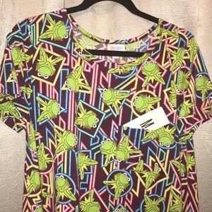 Medium Disney Lularoe Carly